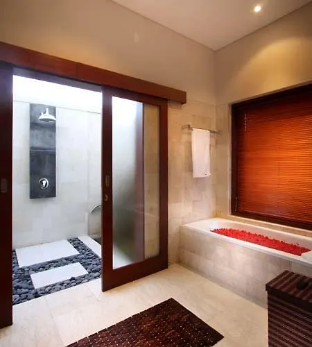 Park View Heights, 3 Bedroom Private Villa *